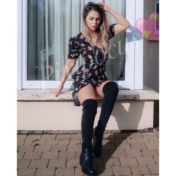 ❌SOLD❌ ZARA NWT FLORAL RUFFLED PRINT MINI DRESS - Picture 4 of 9